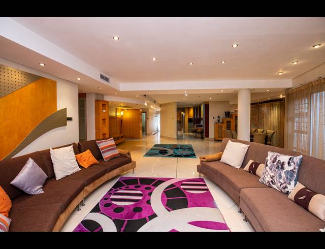 3 BEDROOM APARTMENT TO LET IN MUSGRAVE